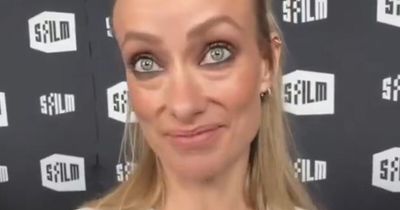 “Could Be Twins”: Olivia Wilde Reacts To ‘Gollum’ Comparisons After Her Red Carpet Look Goes Viral
