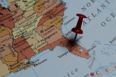 Why Some Banks Are Tightening Cash Access in Texas and Florida