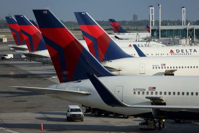 Is Delta Cancelling Flights? Passenger Rant Causes Panic As Man Asks, 'Is Anybody Working?'