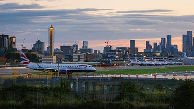 UK airlines to group passengers from different flights on same day to save on jet fuel