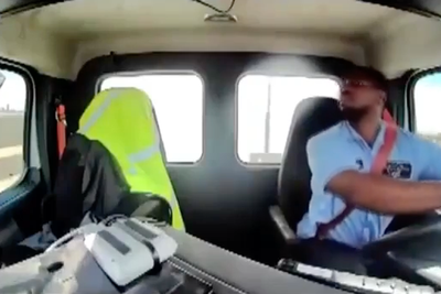 Moment United Airlines plane collides with bakery truck captured on dashcam