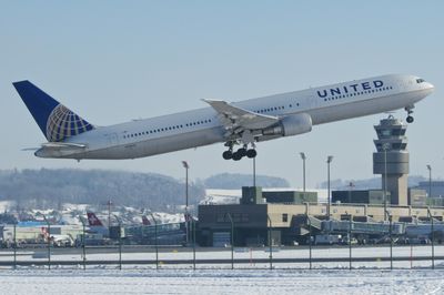 United Jet Smashes Into Tractor-Trailer on Approach to Newark; NTSB Seizes Black Boxes