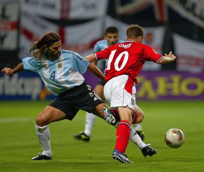 ‘I showed Michael Owen a photo that proved I never fouled him at the 2002 World Cup. He signed it and wrote, ‘You definitely touched me’ along with a smiley face’ Mauricio Pochettino relitigates fiery England vs Argentina clash