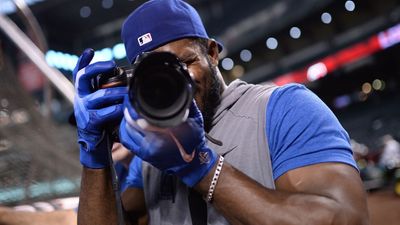 This sports photography trend feels like a gut punch. Sports stars are taking up photographers' courtside spots – but one change could be key
