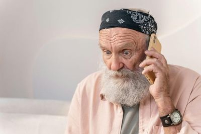 5 Consequences Of Giving Out Your Phone Number to Anyone