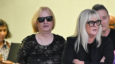 'Own demons' killed man - not mum's smoothie, jury told