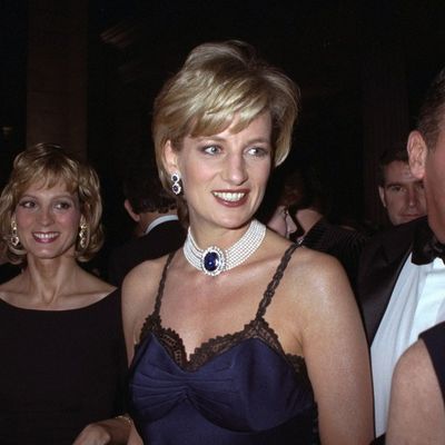A Teenage Prince William Almost Thwarted Princess Diana's Rule-Breaking 1996 Met Gala Moment
