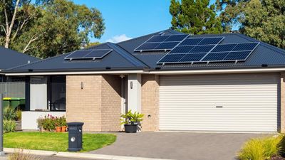 The next step after solar: understanding modular home batteries
