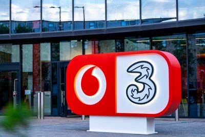 Vodafone takes full ownership of VodafoneThree venture in £4.3bn deal