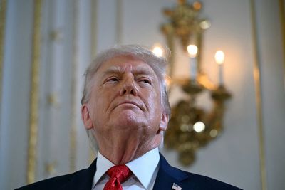 Trump goes on Truth Social rant as he pushes for White House ballroom build