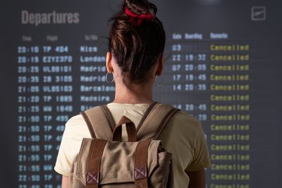 Major holiday company to offer same-day refunds for flight cancellations