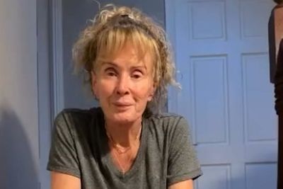 Beverley Callard reveals husband’s touching gesture as she issues radiotherapy update