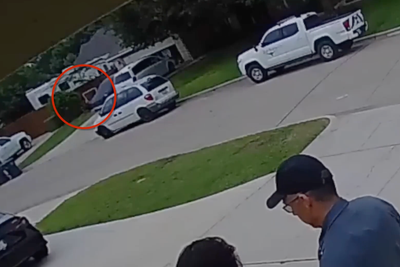 Officer shot in eye during Texas ambush risks own life to save woman