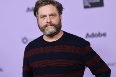 Zach Galifianakis calls out comedians who ‘suck up’ to Trump on their podcasts: ‘They’re not doing their job’
