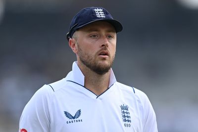 England seamer hopeful of return to Test team after talks with Brendon McCullum