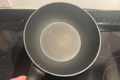 You need to replace your non-stick pans as soon as you see these marks