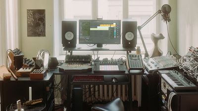 Ableton Live 12.4 is out now, with Link Audio and updated Erosion, Delay and Chorus-Ensemble devices