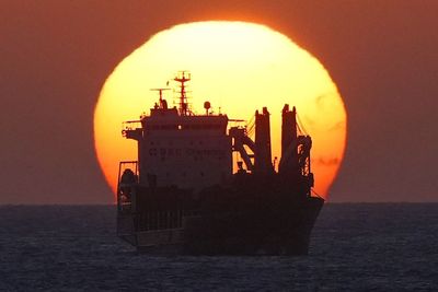 Greens only party telling truth on need to stop oil and gas drilling – Mackay