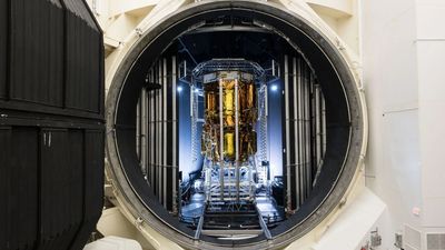 Moon lander preps for the lunar surface | Space photo of the day for May 6, 2026