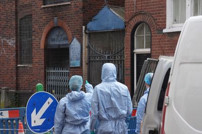 Extra 100 police officers to protect Jewish community in London - as Met reveals rocks were thrown at ambulance