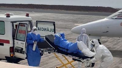 Hantavirus outbreak: Medical aircraft travelling to the Netherlands with all infected patients