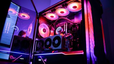 Someone has built a gaming PC the size of a room, complete with giant fans and air conditioning for cool operation — and also a sauna for some reason