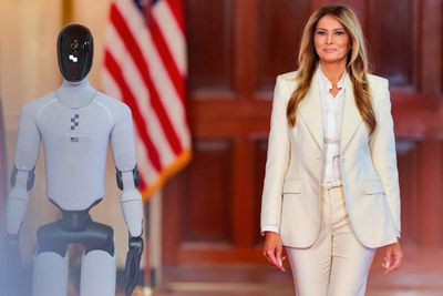 Teachers union chief: Melania Trump's robot reveals what this administration really thinks of children