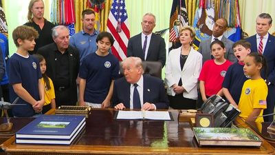 Donald Trump informs bored schoolkids they’d all be dead right now if he hadn’t attacked Iran