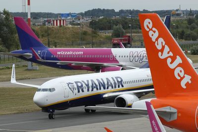 Fears flight passengers will face extra costs over new airline cancellation rules