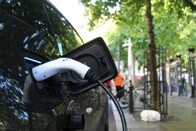 Public Charging Rates Increased Last Year, Affecting EV Owners’ Monthly Budgets