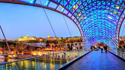 7 Vacations That Frugal Retirees Love To Take