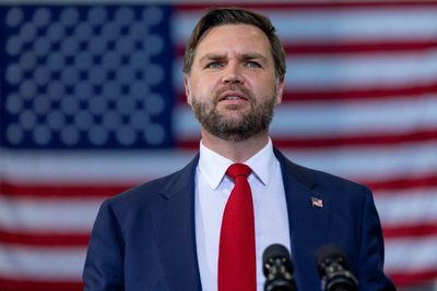 JD Vance Rally In Des Moines Faces Embarrassing Zero Buzz As Crowd's 'Dead Silence' Follows Tepid Trade Policy Pitch