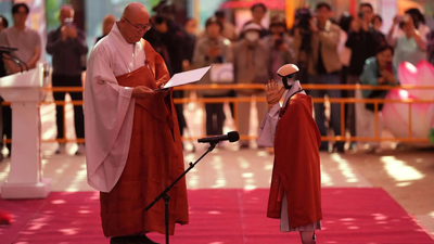 Robot monk Gabi takes Buddhist vows at Seoul's Jogyesa Temple