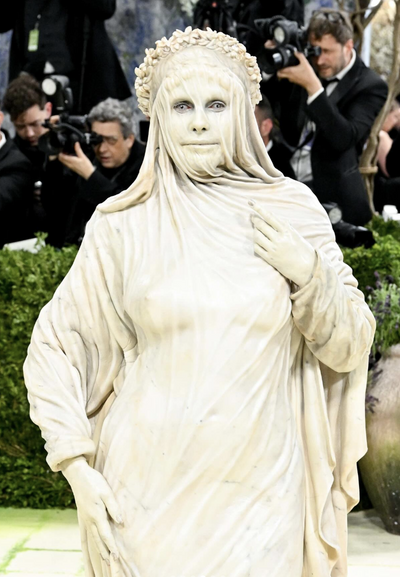 Ships, Marble Statues, and Extra Arms: The 8 Freakiest Met Gala 2026 Celebrity Style Looks