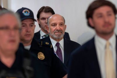 Trump would fire Howard Lutnick if he watched his Epstein testimony, Democrats say