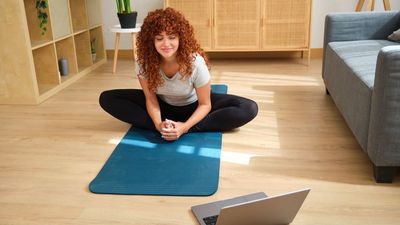 I tried the latest routine from the internet’s favourite yoga instructor and I think it’s one of the best practices for tight hips