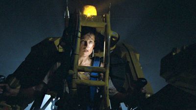 James Cameron is "thinking about" converting Aliens to 3D because "the tools are so much better" now