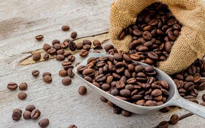 Arabica Coffee Retreats in Hopes the Strait of Hormuz Will Soon Reopen