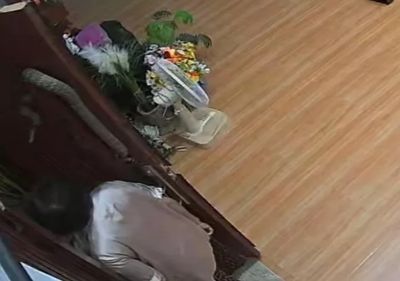 Snake encounter shocks Chachoengsao granny
