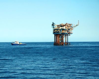 New gasfield approved near Twelve Apostles puts climate and ‘pristine’ ocean in jeopardy, environmentalists warn