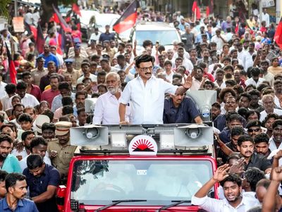 DMK-AIADMK tie-up? What analysts are saying