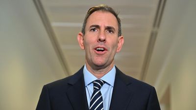 What Avril Lavigne can teach Chalmers ahead of budget