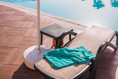 German tourist wins payout after losing the 6am sunbed wars