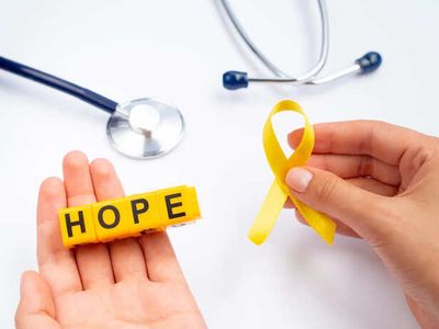 7 Early Cancer Signs Most People Ignore
