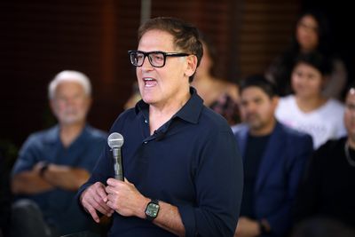 Mark Cuban Warns Student Loans 'F*** Up Your Future' — Calls Them the 'Dumbest Move'