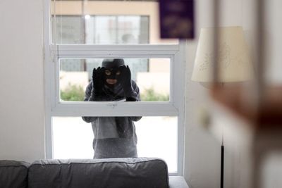 8 Landscaping Signals Burglars Use to Spot an Empty Home