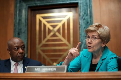 Elizabeth Warren seeks information on Meta’s latest stablecoin plans in letter to Mark Zuckerberg