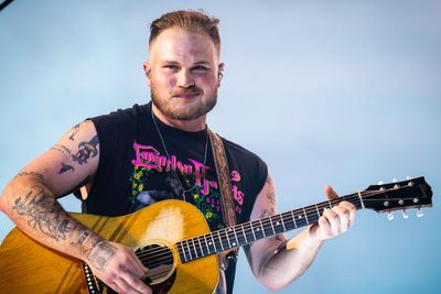 Country star Zach Bryan deletes social media after video shows him shouting vulgar joke at fan