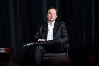 Elon Musk's 'Mole' or Mother of Four? Shivon Zilis Tells Court How Starlink CEO Offered Sperm Donation