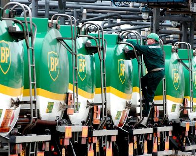 BP plans to sell shares in flagship carbon projects as it pulls back from green agenda